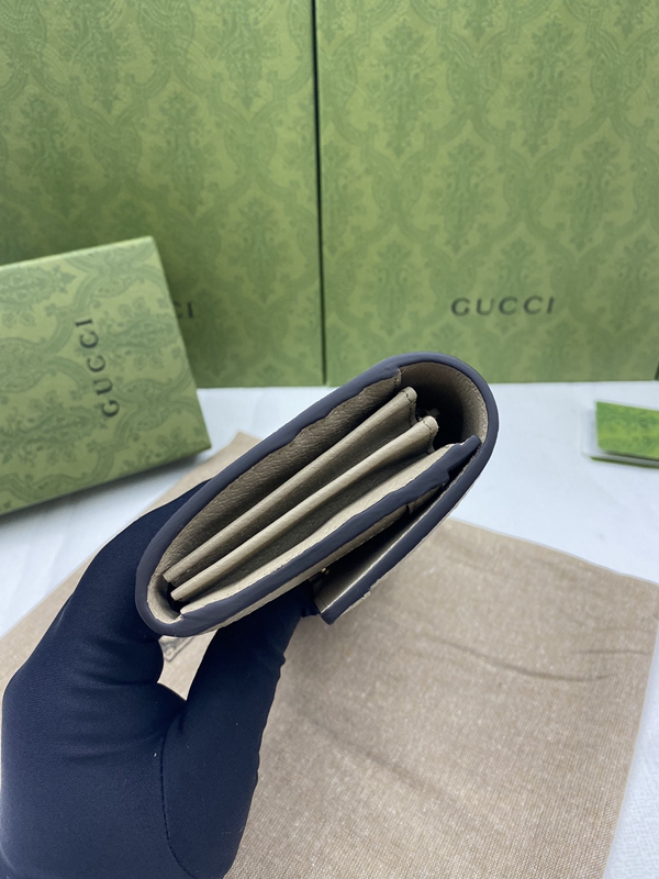 グッチ財布 レプリカ側面デザイン